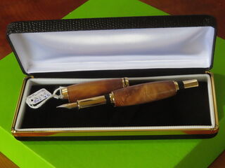 Ancient kauri fountain pen ref 75